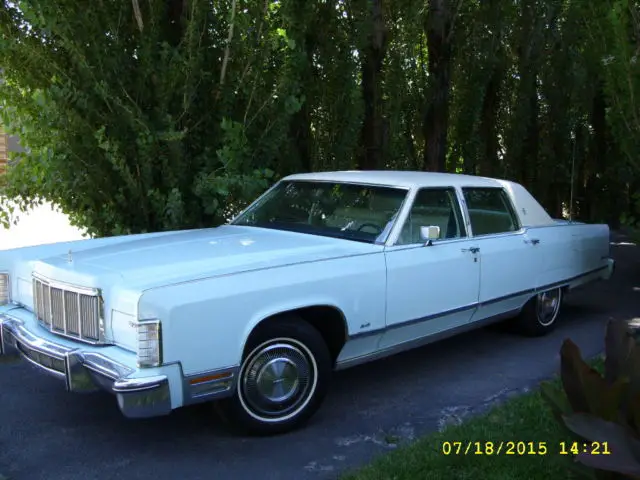 1976 Lincoln Continental