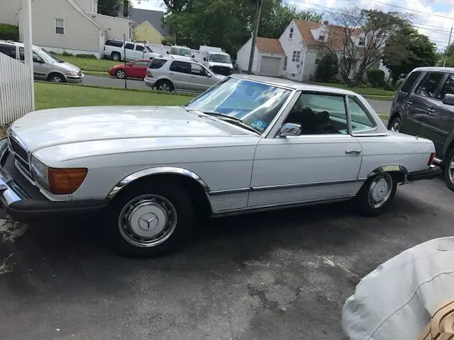 1976 Mercedes-Benz SL-Class covertible