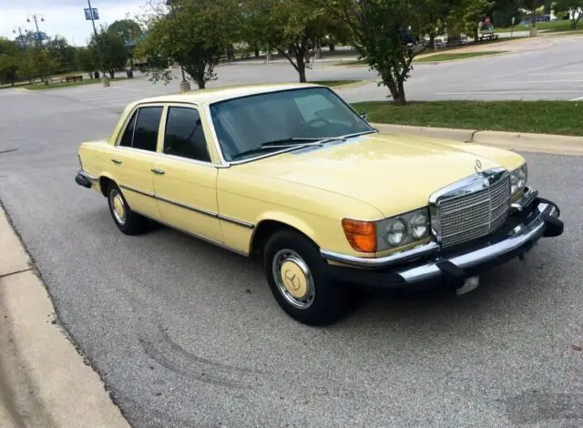 1976 Mercedes-Benz 450 SE