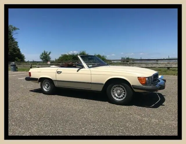 1976 Mercedes-Benz SL-Class Convertible