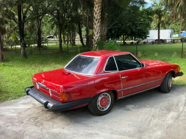 1976 Mercedes-Benz 400-Series Deluxe package