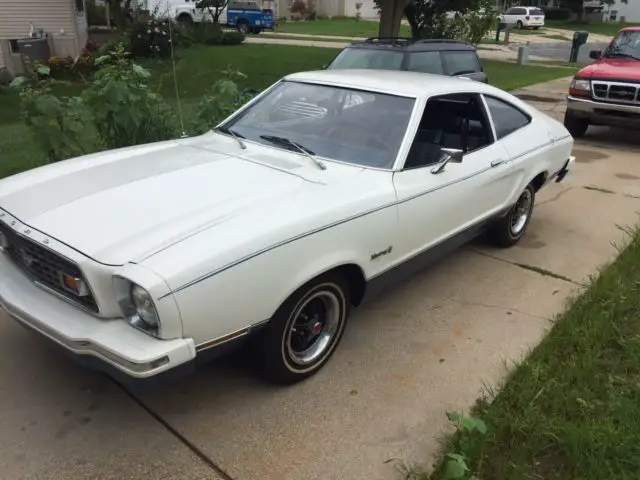 1976 Ford Mustang