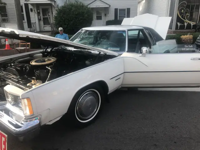 1976 Oldsmobile Toronado Blue