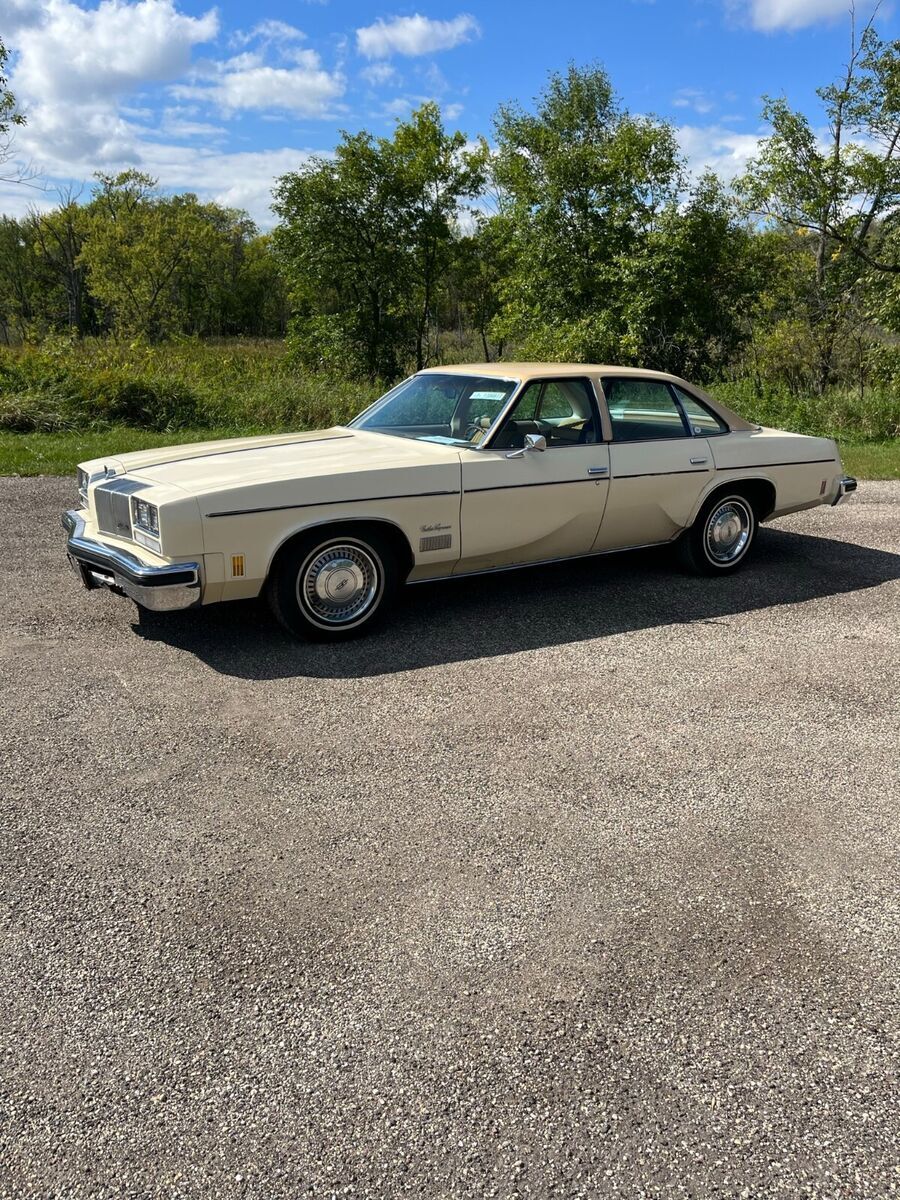 1976 Oldsmobile Cutlass