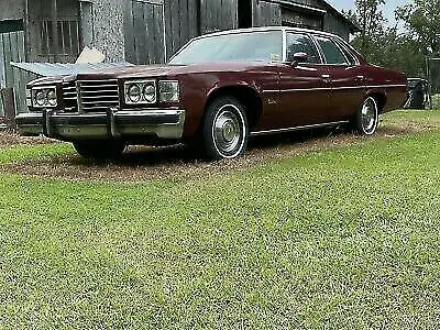 1976 Pontiac Catalina standard