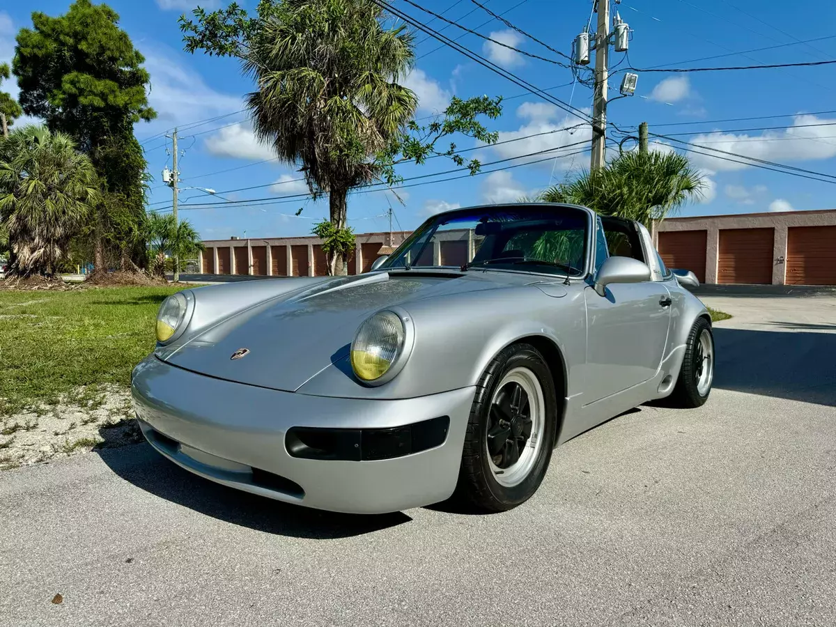 1976 Porsche 911 Targa