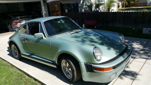 1976 Porsche 911 Wide Body