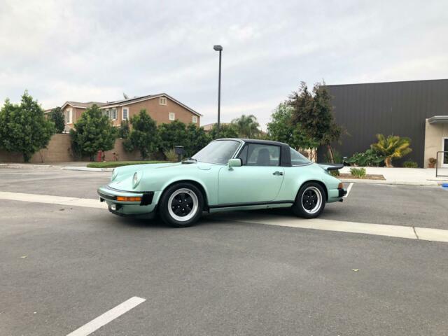 1976 Porsche 911 Targa