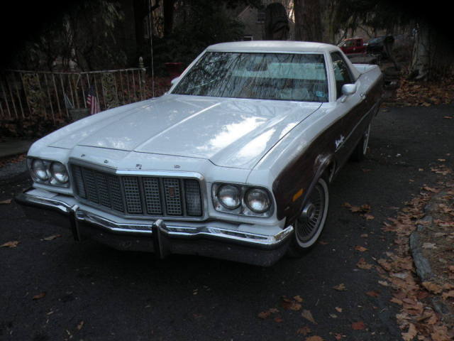 1976 Ford Ranchero squire