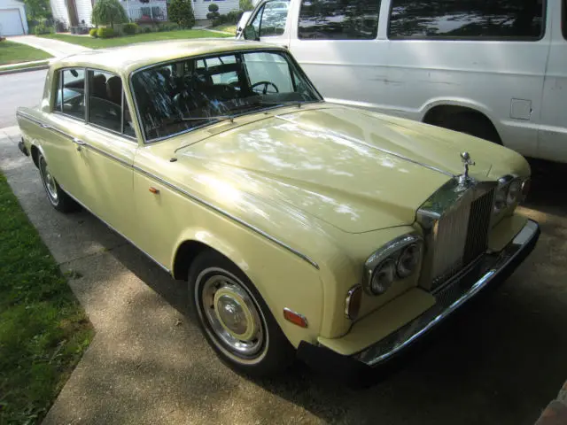 1976 Rolls-Royce Silver Shadow