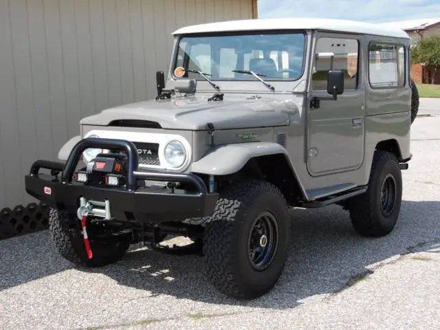 1976 Toyota Land Cruiser FJ 40