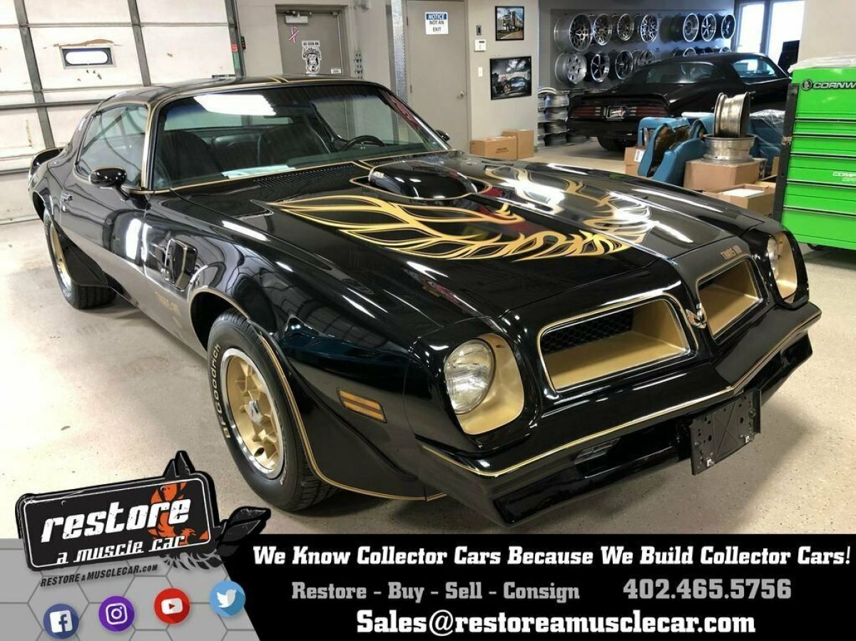 1976 Pontiac Trans Am Y82 SE, 455 - 4 Speed, 17k original miles