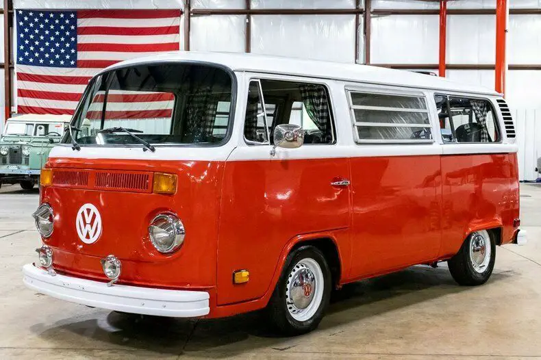 1976 Volkswagen Bus/Vanagon