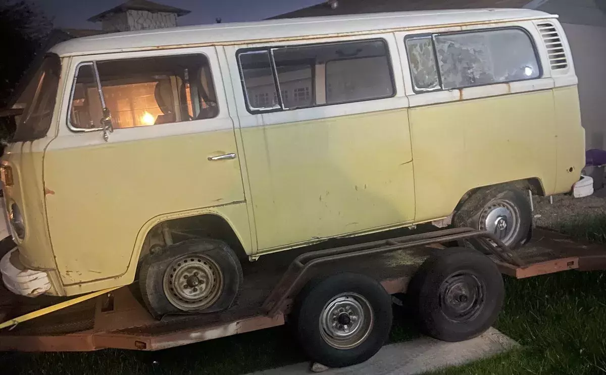 1976 Volkswagen Transporter