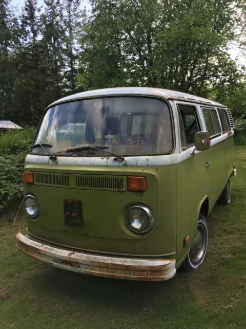 1976 Volkswagen Bus/Vanagon