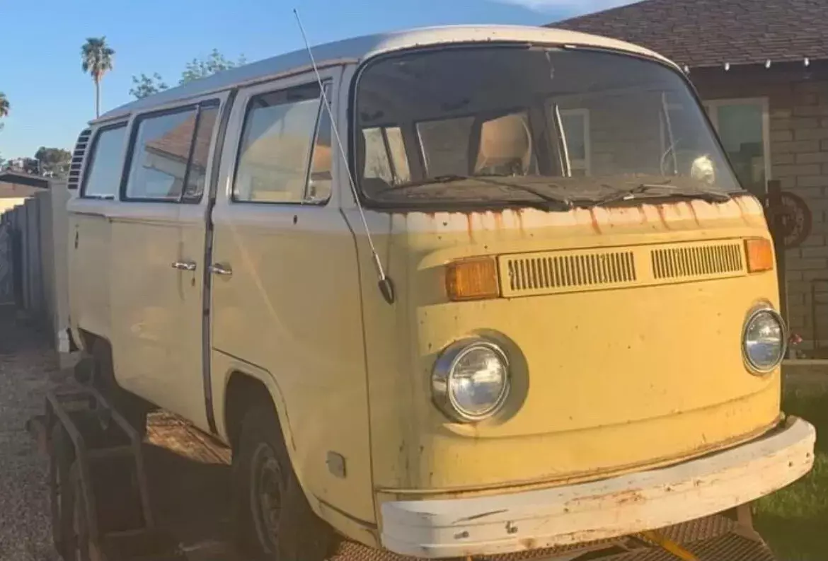 1976 Volkswagen Bus/Vanagon