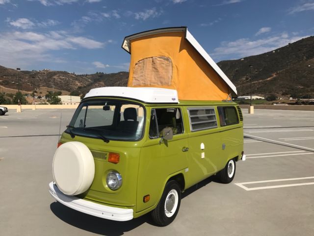 1976 Volkswagen Bus/Vanagon