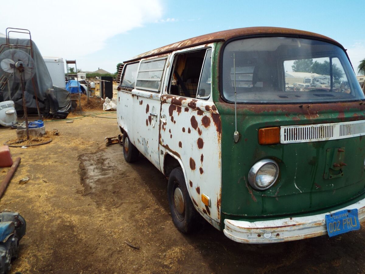 1976 Volkswagen Bus/Vanagon