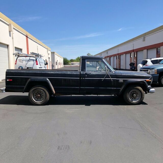 1977 Jeep J20