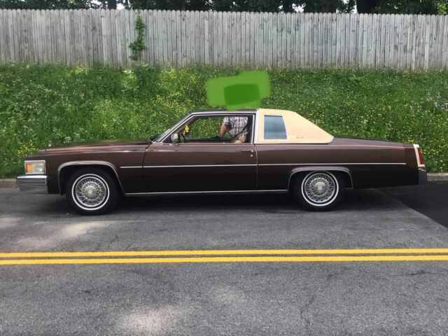 1977 Cadillac De Ville brown