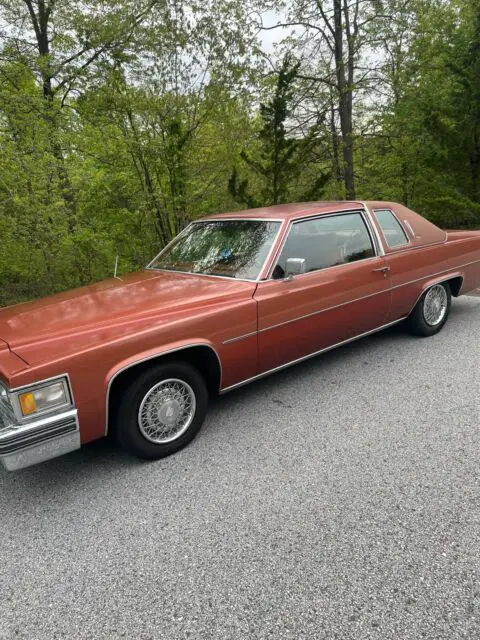 1977 Cadillac DeVille Coupe DElagance