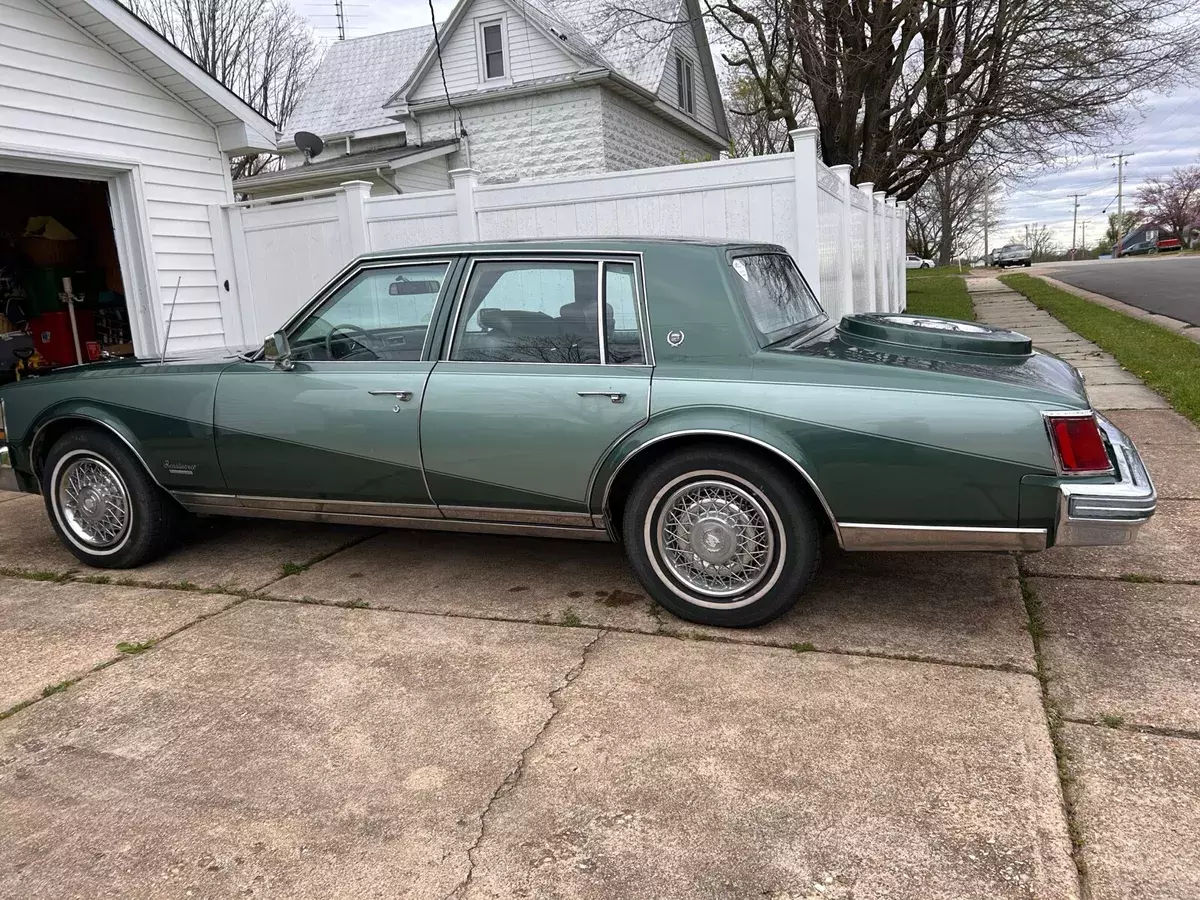 1977 Cadillac DeVille renaissance