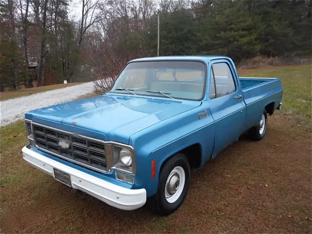 1977 Chevrolet C-10 Custom Deluxe