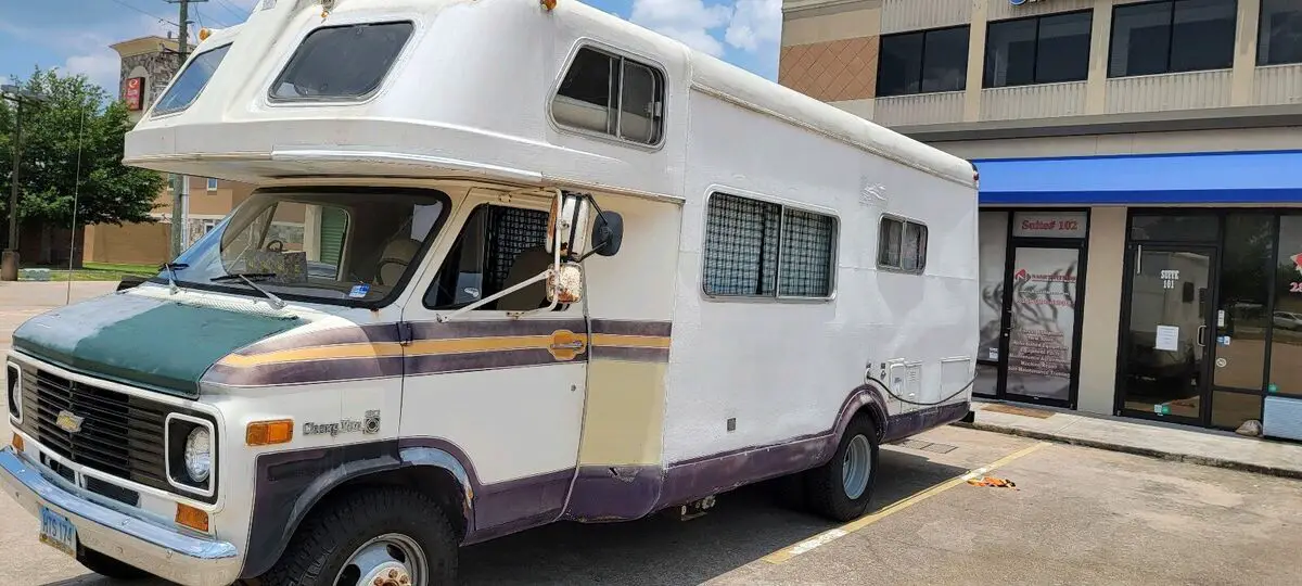 1977 Chevrolet C30/K30 tan