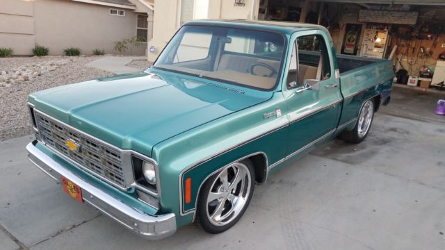 1977 Chevrolet C-10 Cheyenne