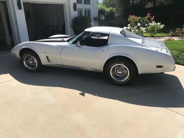 1977 Chevrolet Corvette T-Tops