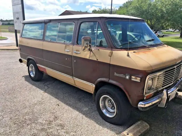 1977 Chevrolet G20 Van Beaville