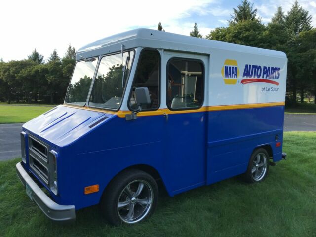 1977 Chevrolet P10 Van