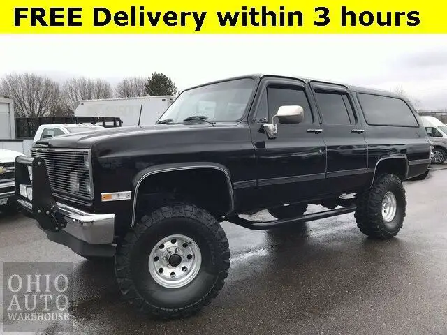 1977 Chevrolet Suburban 4x4 LIFTED 87K Low Miles V8 We Finance