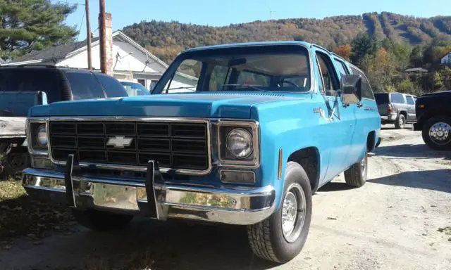 1977 Chevrolet Suburban Cheyenne