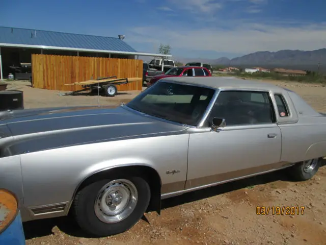 1977 Chrysler New Yorker Brougham Hardtop 2-Door