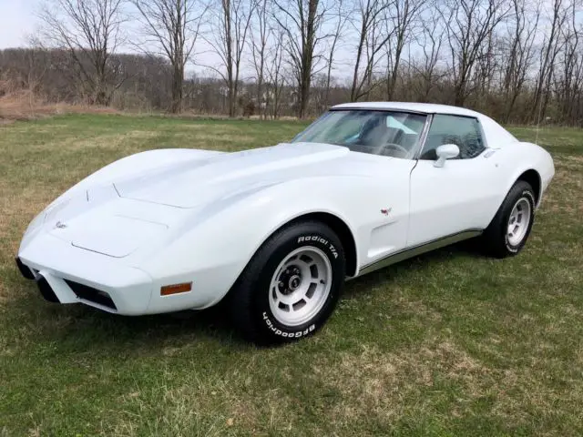 1977 Chevrolet Corvette StringRay 350 T-Top