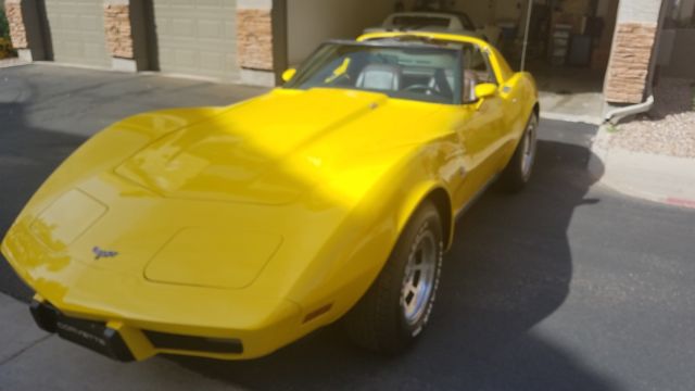 1977 Chevrolet Corvette T-tops