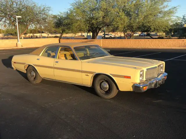 1977 Dodge Monaco BROUGHAM