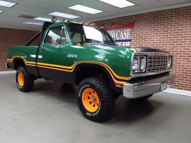 1977 Dodge Power Wagon PICKUP