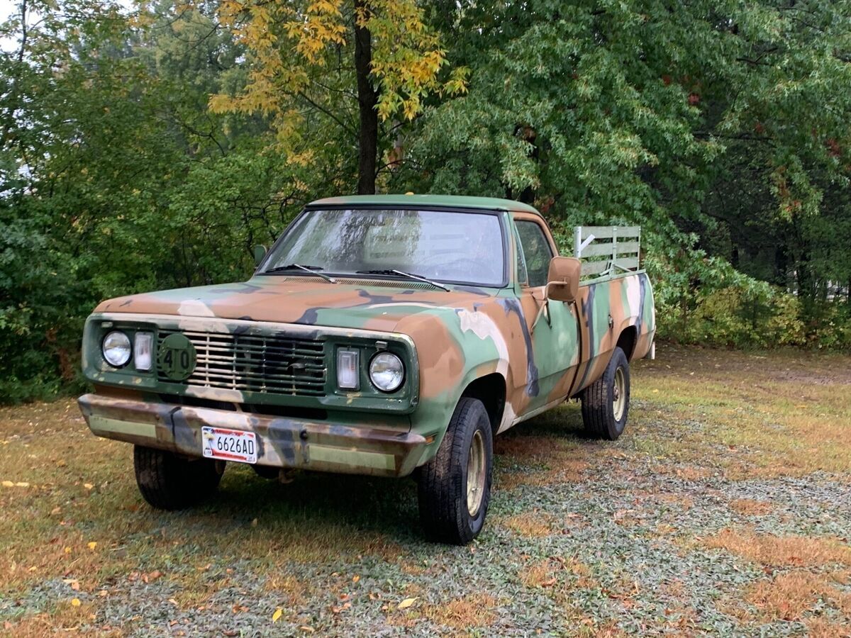 1977 Dodge Power Wagon M880