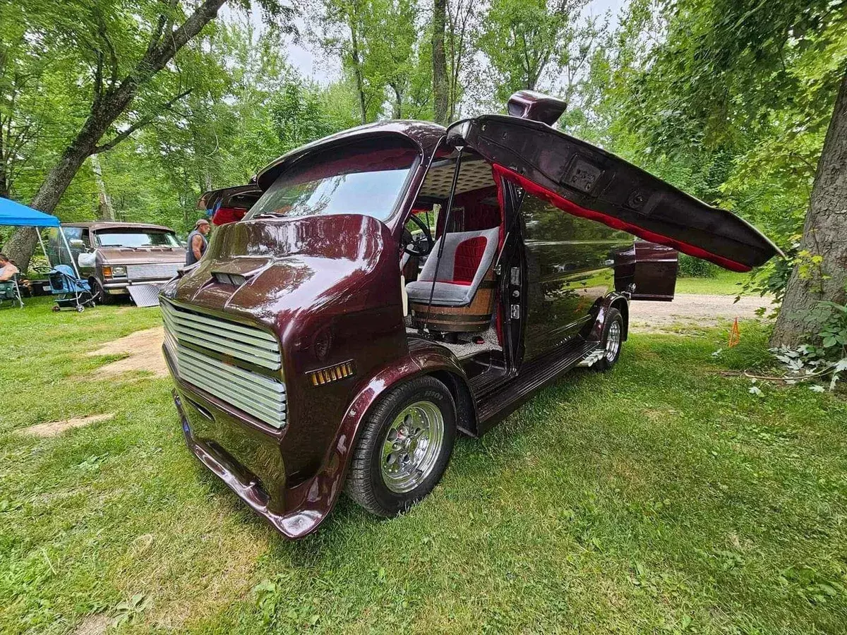 1977 Dodge Van van
