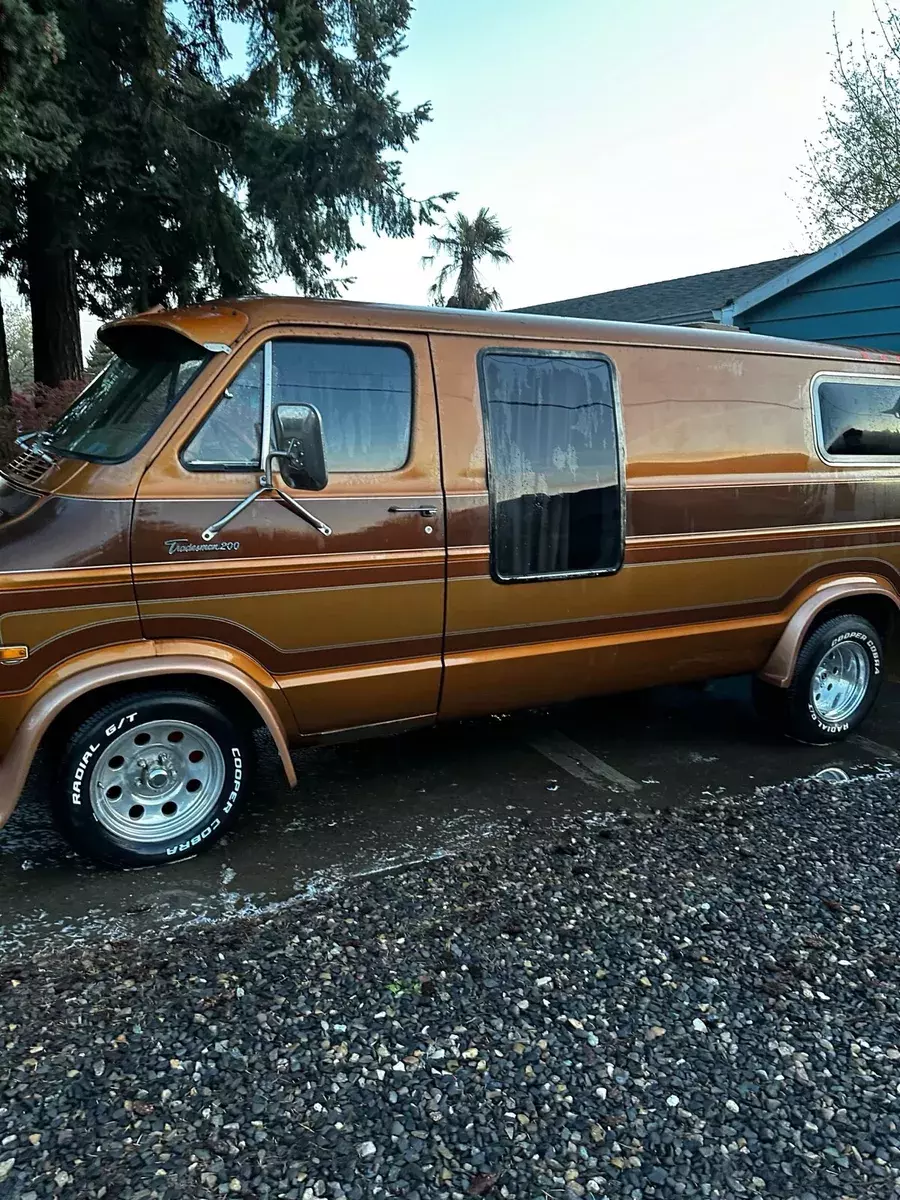 1977 Dodge Van Tradesman