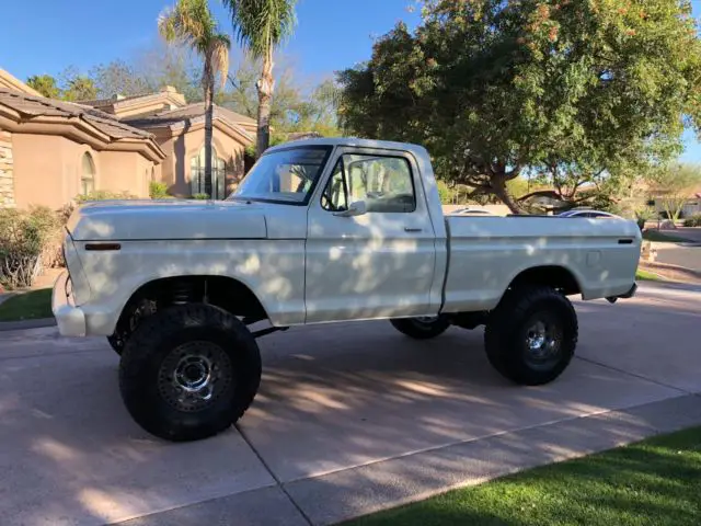 1977 Ford F-100