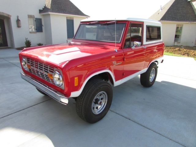 1977 Ford Bronco Custom