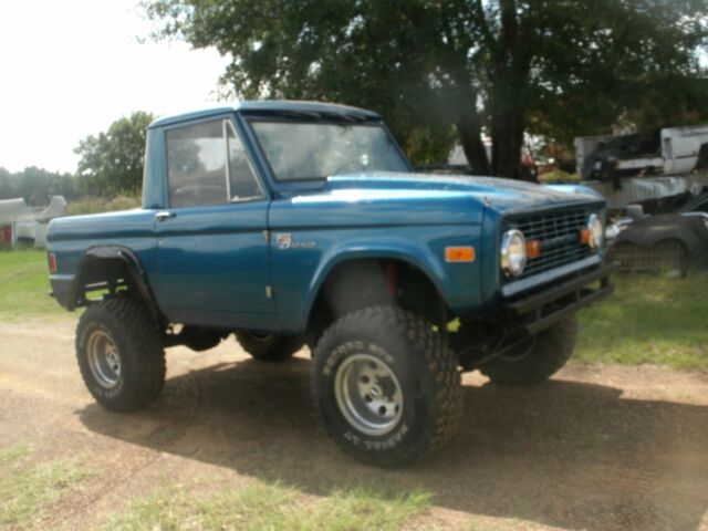 1977 Ford Bronco sport