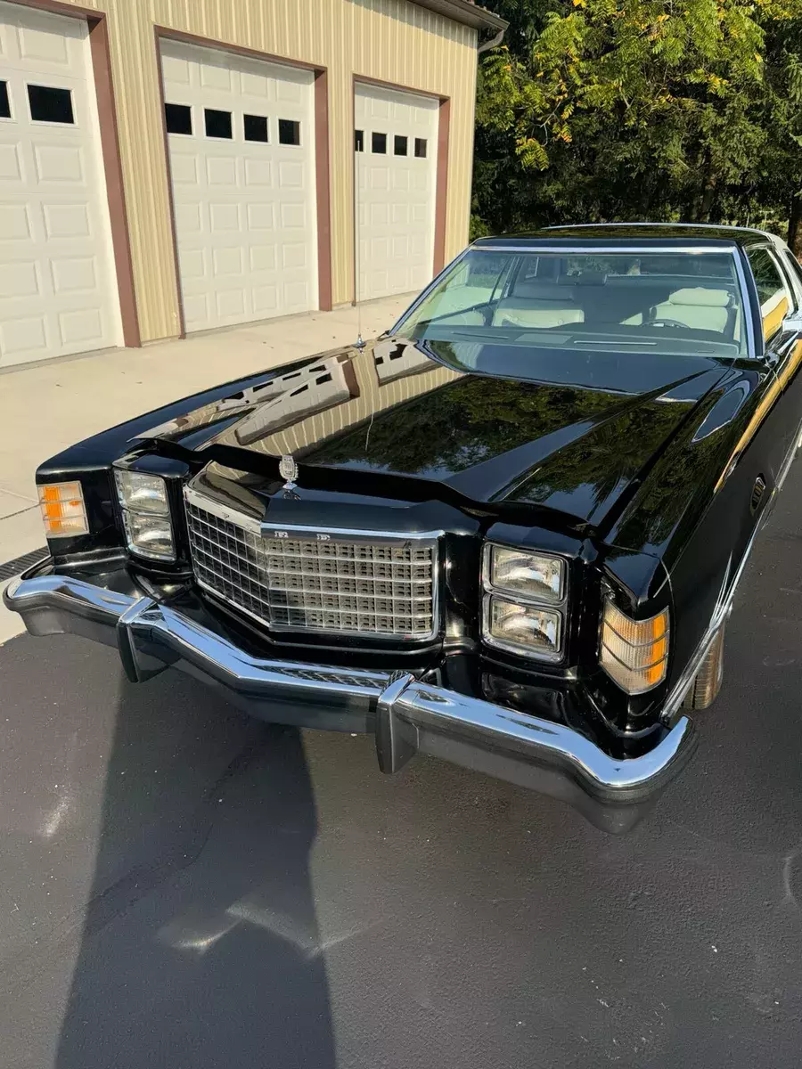 1977 Ford LTD II Brougham Rag top