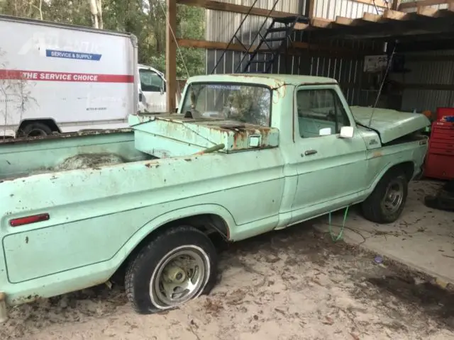 1977 Ford F-100