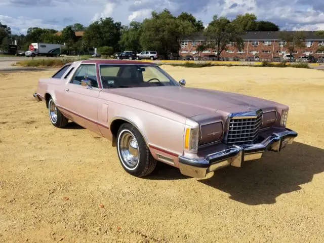 1977 Ford Thunderbird