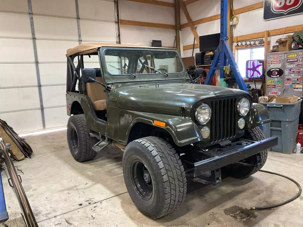 1977 Jeep CJ 360 v8 Manual