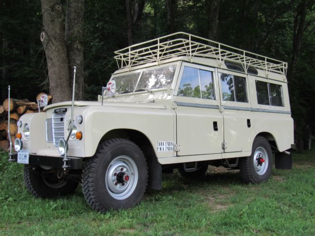 1977 Land Rover Defender